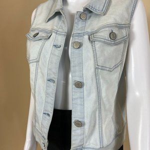 Vintage style jean vest